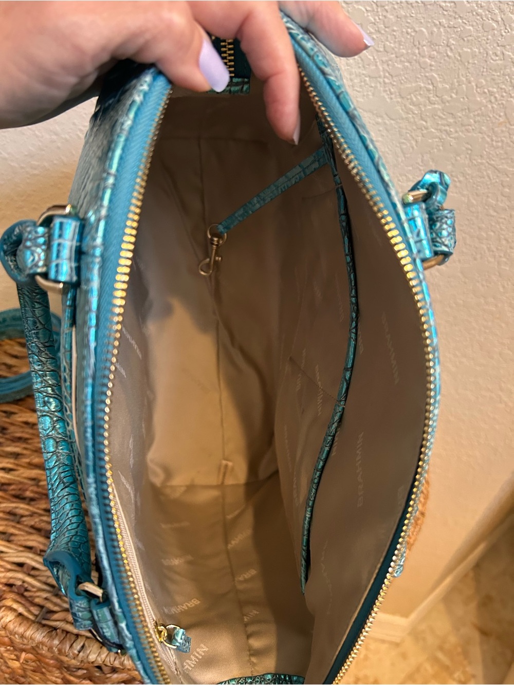 Brahmin duxbury and Wallet Set - Picture 7 of 12